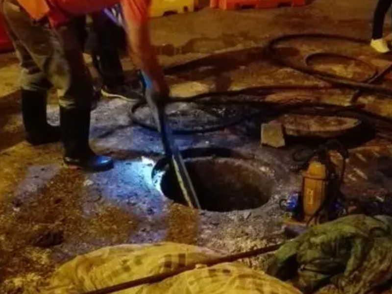 昆明专业打捞下水道掉物项链、钻戒、宝石等下水道掉物