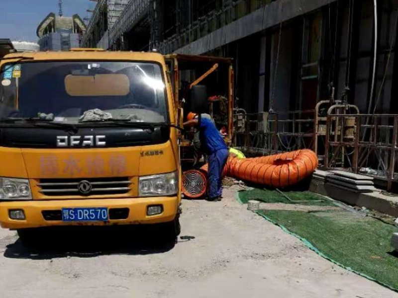 昆明疏通厕所电话,下水道疏通号码,本地家政技术非常好