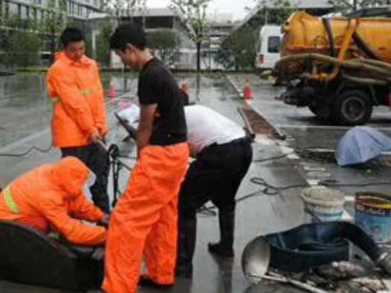 昆明地铁站专业抽隔油池清沟抽污水抽泥浆化粪池清理抽粪管道疏通